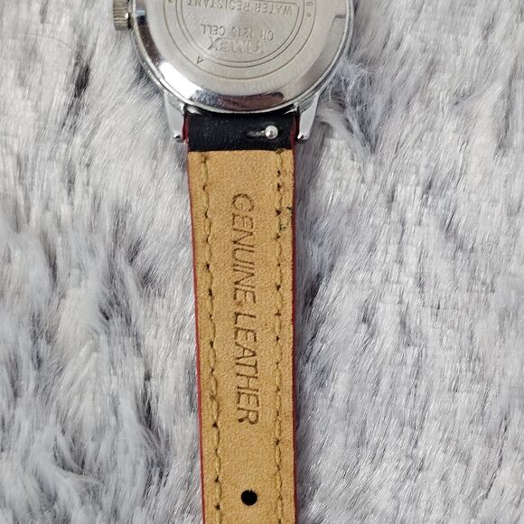 Timex Indiglo Watch Men Silver Stainless Steel WR Black Leather Battery Light 12 - Picture 6 of 9